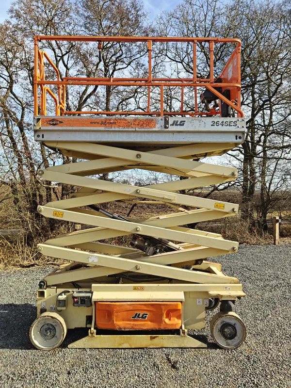 JLG 3246 (kopi)