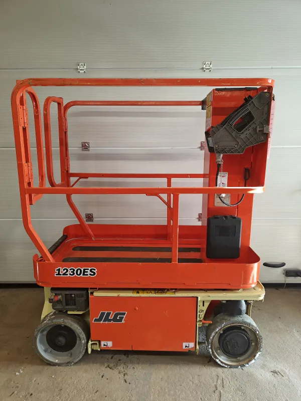 JLG 1230ES