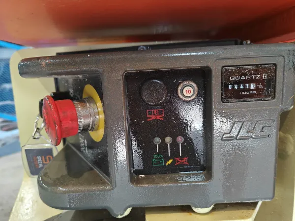JLG 1230ES