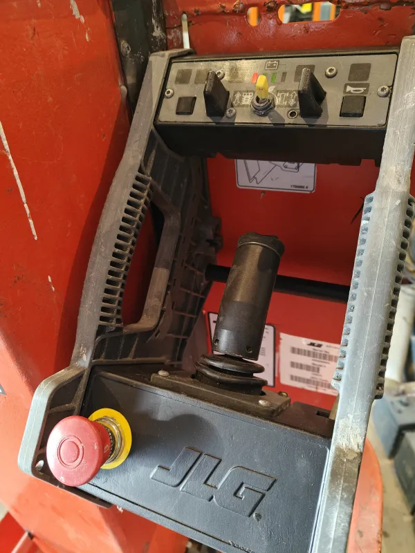 JLG 1230ES Rød/Hvid