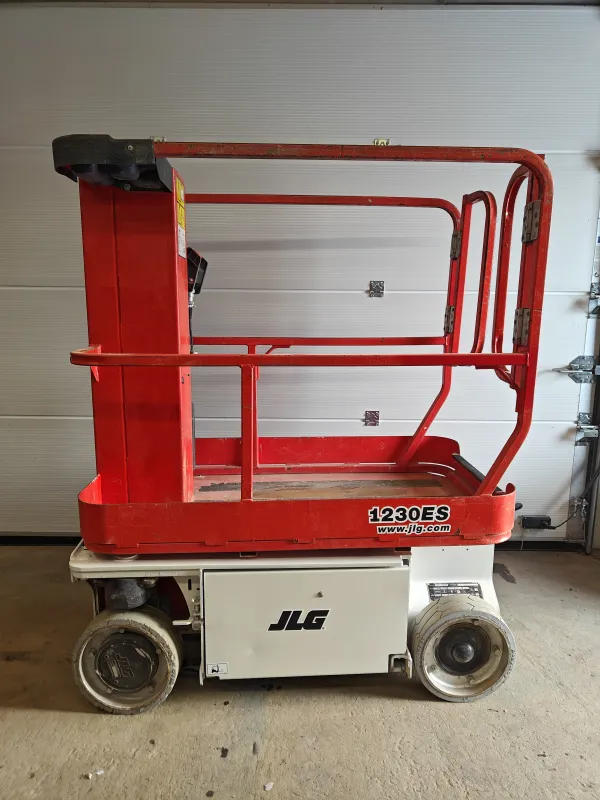 JLG 1230ES Rød/Hvid