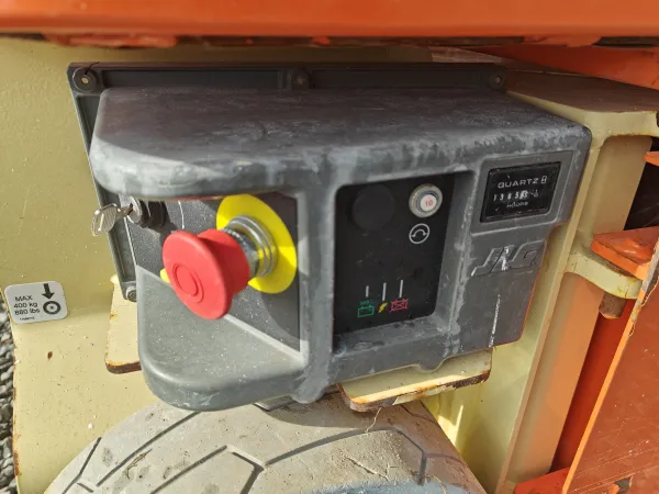 JLG 1230ES