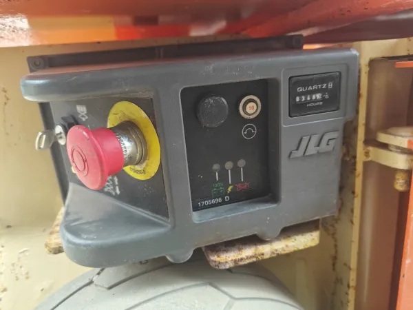 JLG 1230ES